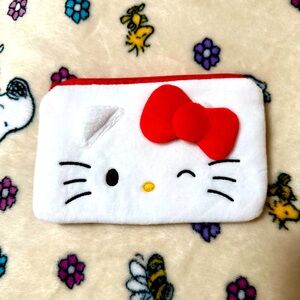 NWT Hello Kitty Pouch Bag